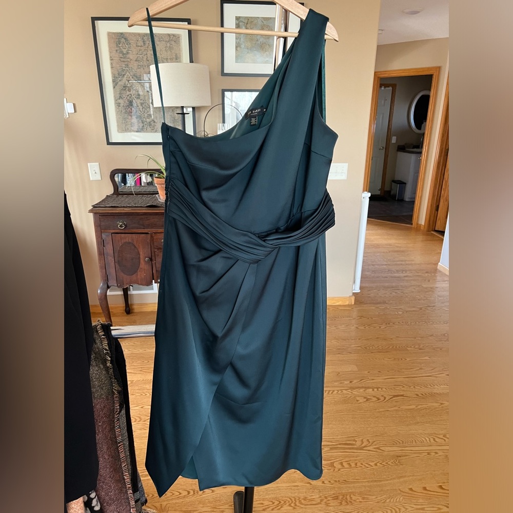 STUNNING emerald green Ted Baker Dress